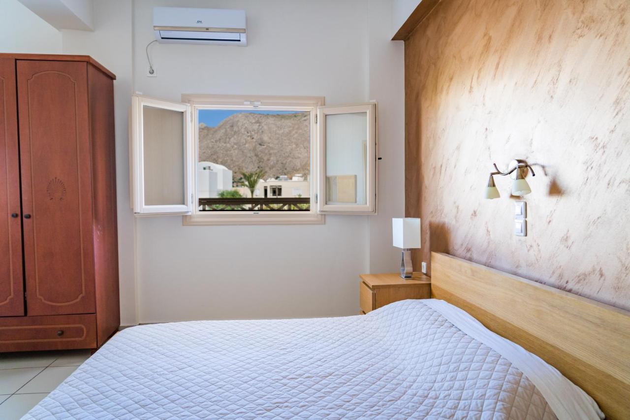 Rena Hotel Περίσσα Εξωτερικό φωτογραφία
