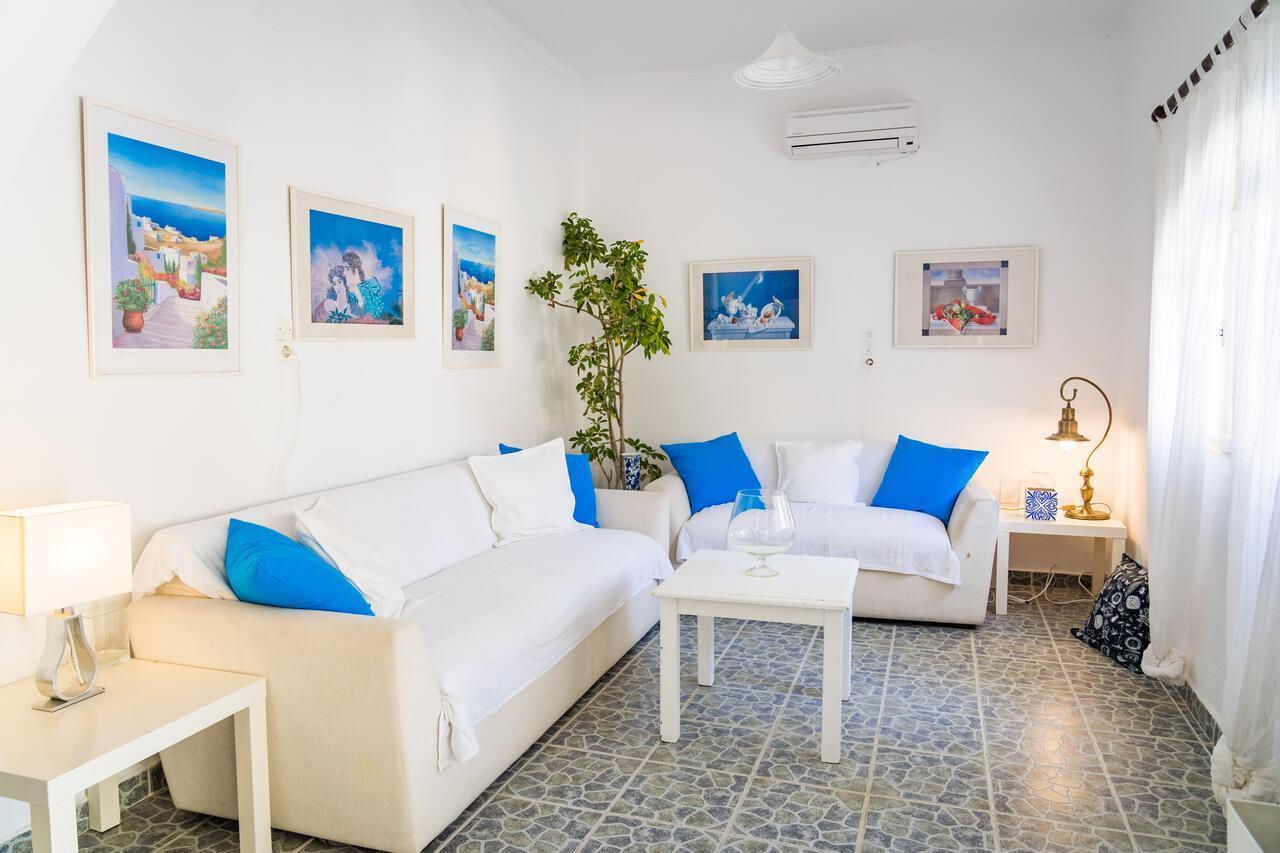 Rena Hotel Περίσσα Εξωτερικό φωτογραφία
